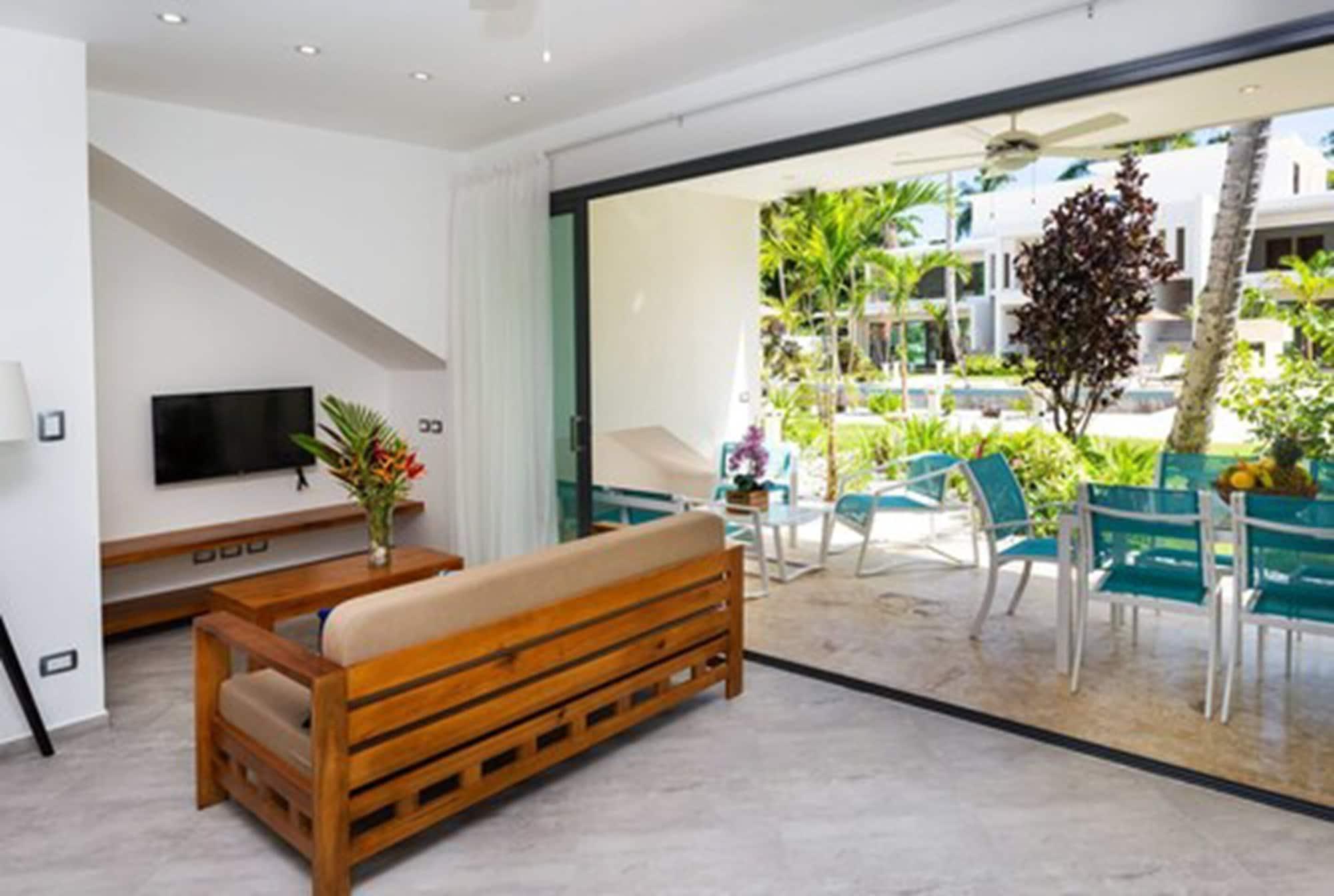 לאס טרנאס Louisa Apartamentos מראה חיצוני תמונה