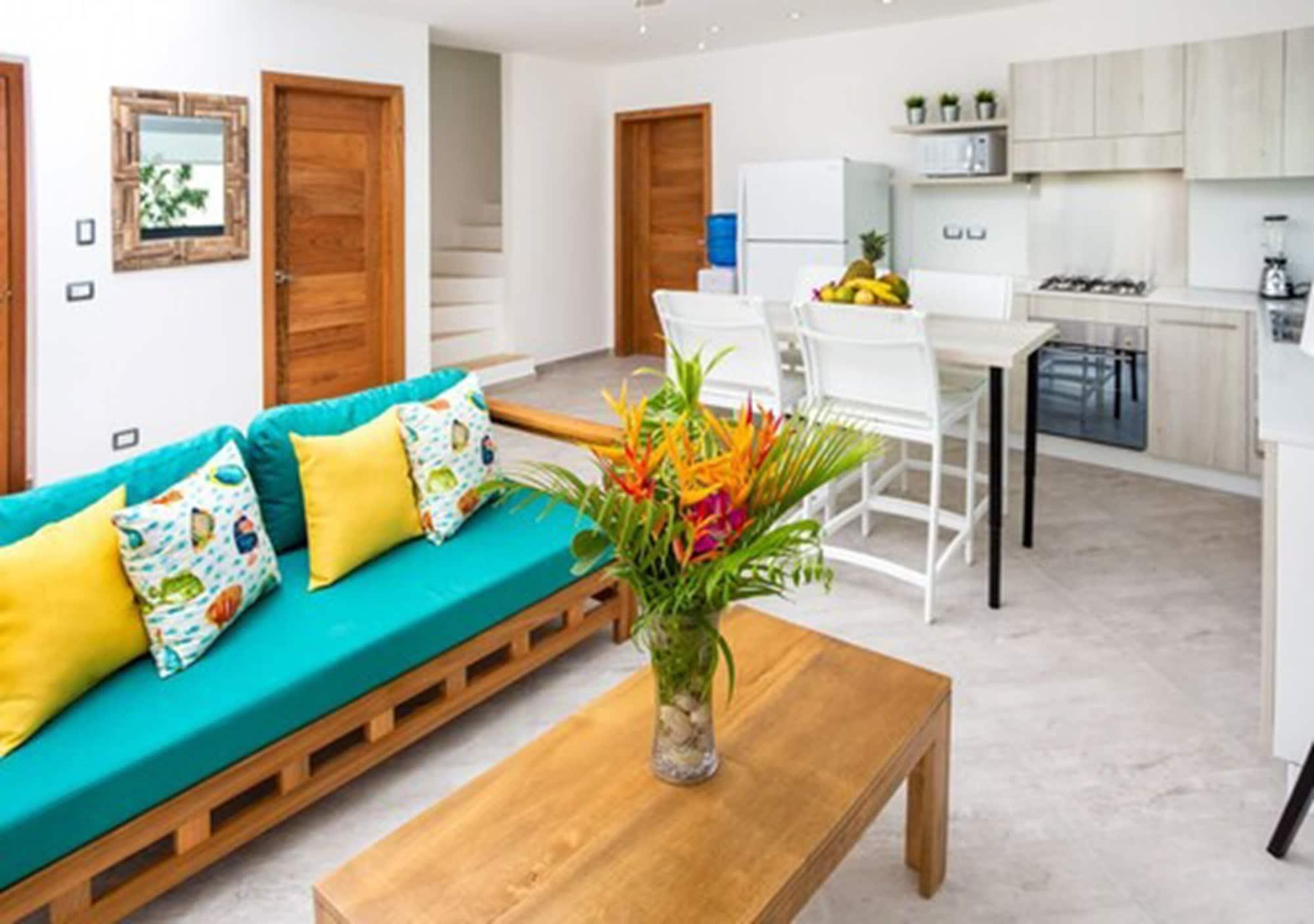 לאס טרנאס Louisa Apartamentos מראה חיצוני תמונה